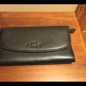 EUC, COACH, Pebbled Leather Wallet